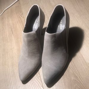 Cole Haan heels size 7B new/tag